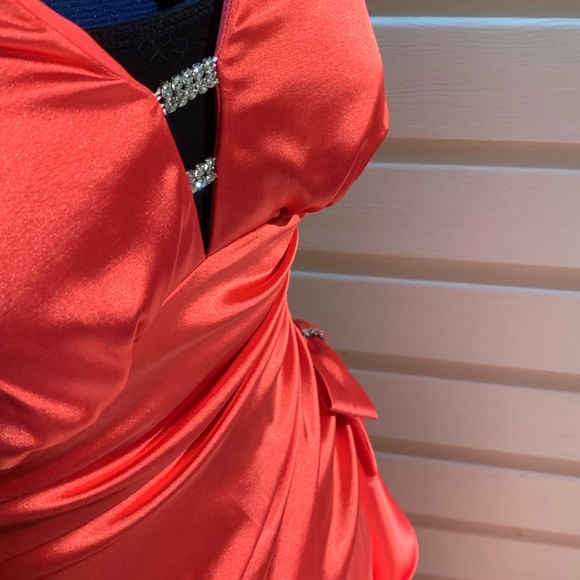 Prom Dress - Picture 7 of 8